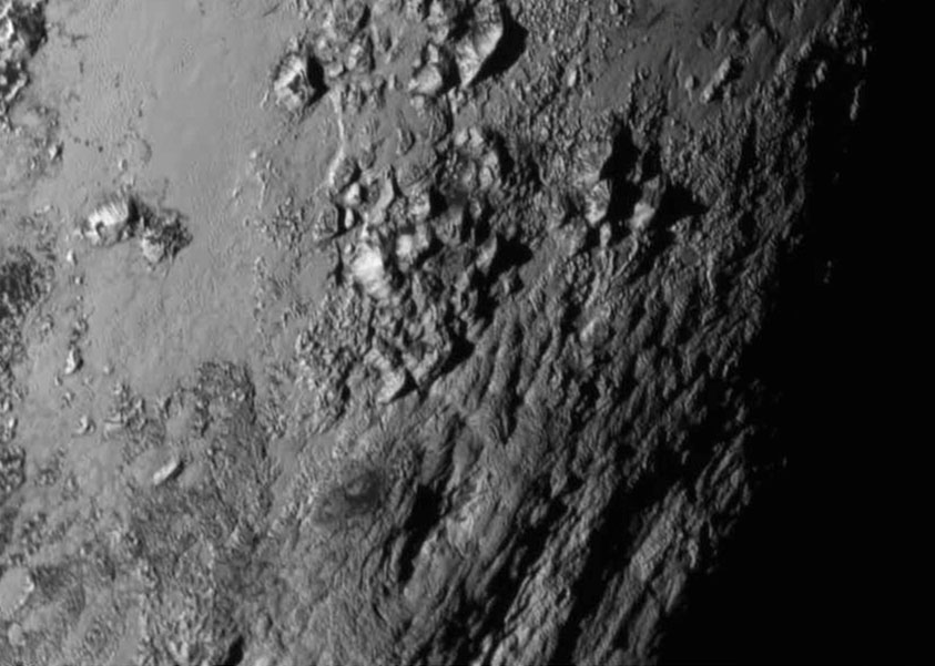 冥王星的山脉